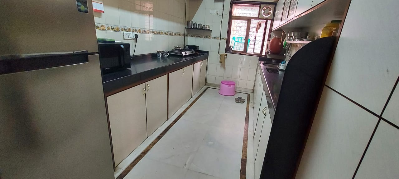 4 BHK Fully Furnished in Shyam kutir , Khar West